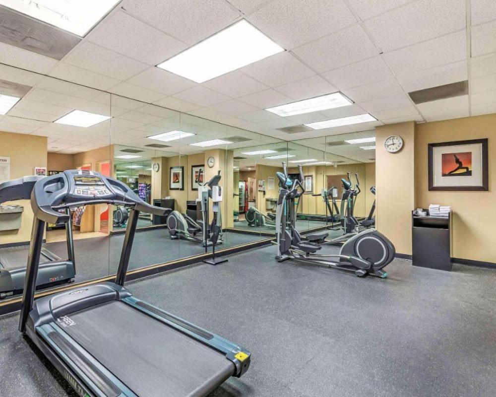 фото Extended Stay America Suites - Bakersfield - Chester Lane