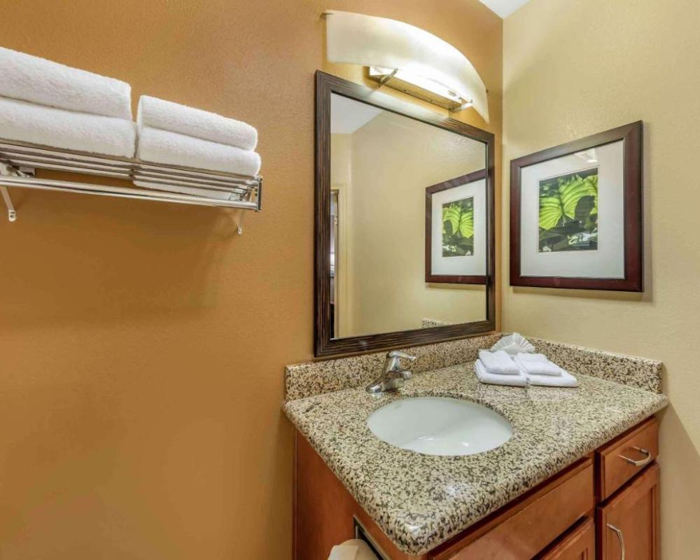 фото Extended Stay America Suites - Bakersfield - Chester Lane