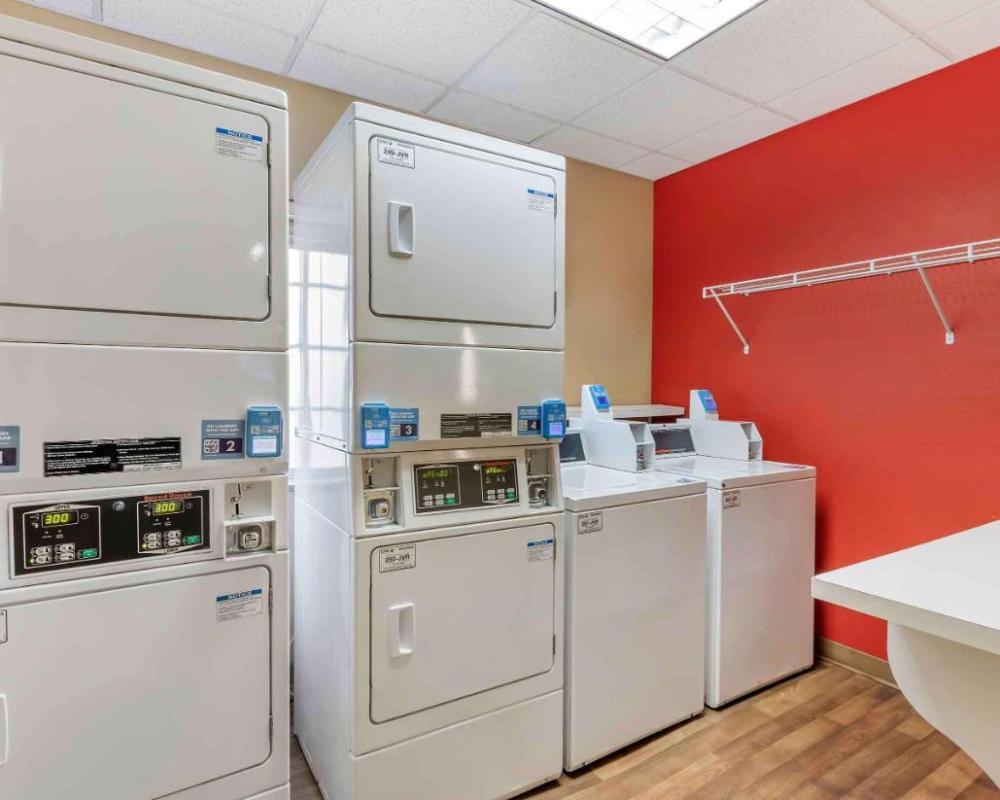 фото Extended Stay America Suites - Bakersfield - Chester Lane