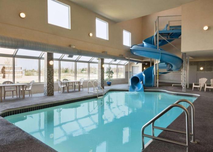 Days Inn by Wyndham Regina Airport West