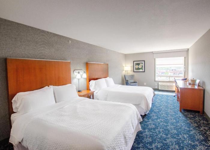 Four Points by Sheraton Saskatoon