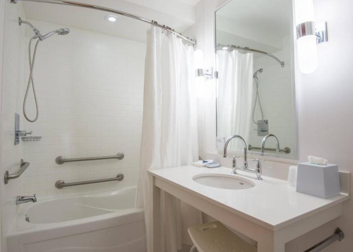Four Points by Sheraton Saskatoon
