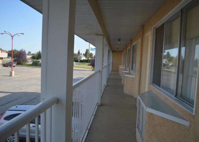 Circle 5 Motel