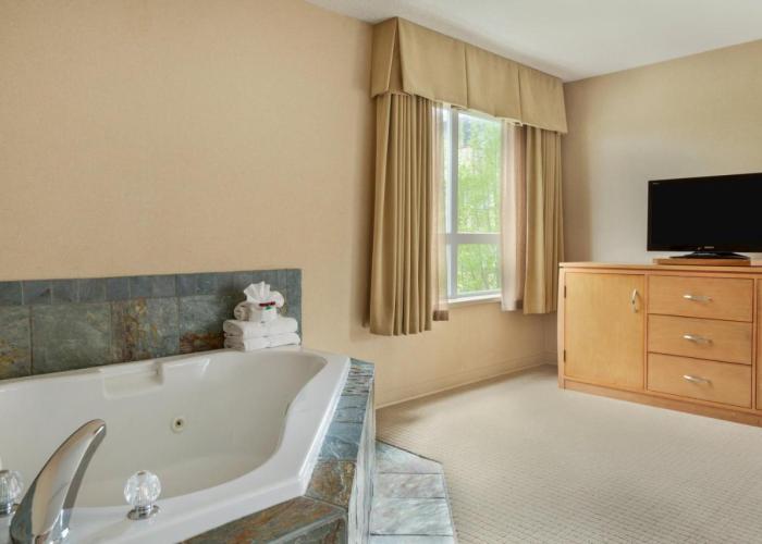 Ramada by Wyndham Nanaimo