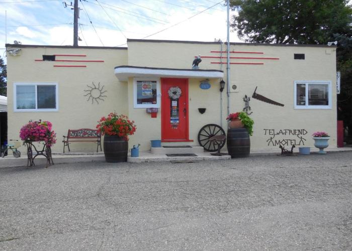 Tel-A-Friend Motel