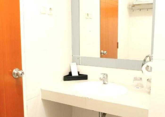 Halogen Hotel Airport Surabaya