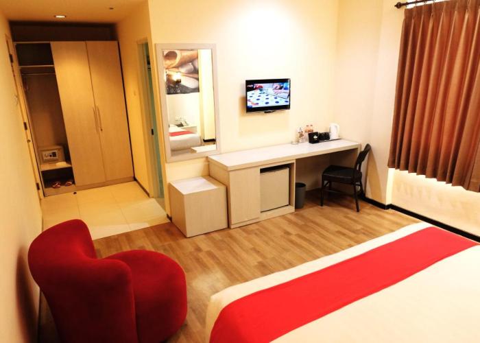 Halogen Hotel Airport Surabaya
