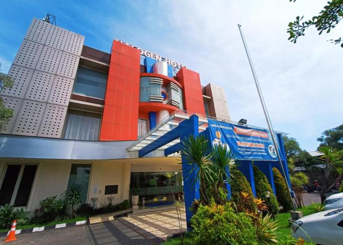 Halogen Hotel Airport Surabaya