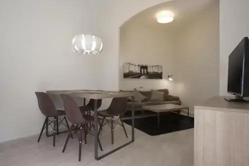 Centric Sagrada Familia Apartments