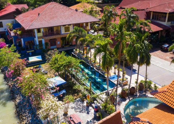 Lost Paradise Resort