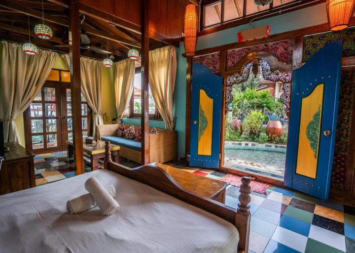 Lost Paradise Resort