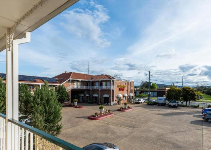 Golden Age Motor Inn