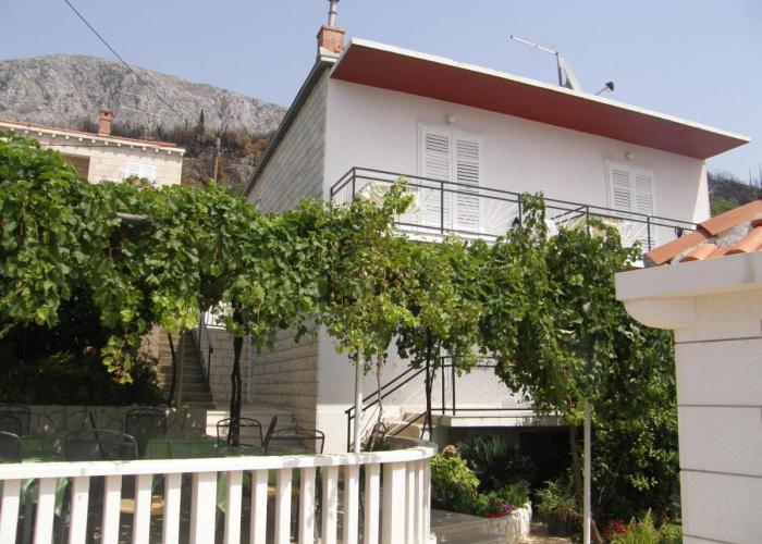 Apartments Lonza