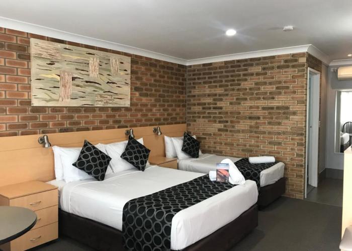 Jumbuck Motor Inn