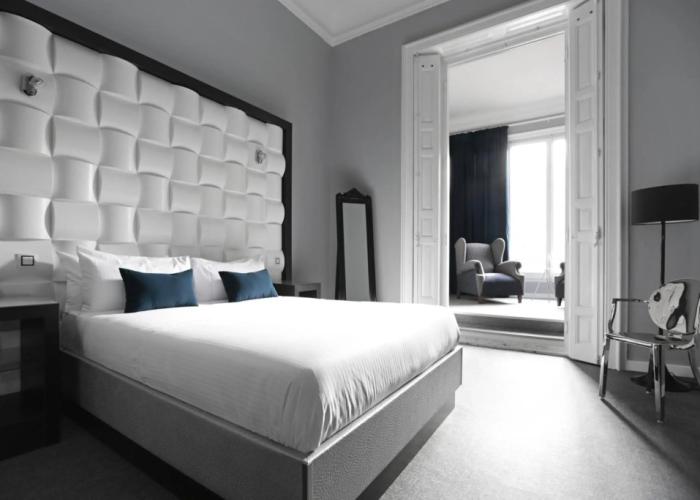 Amra Barcelona Gran Via