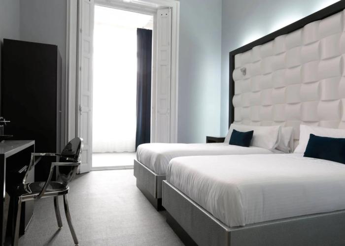 Amra Barcelona Gran Via