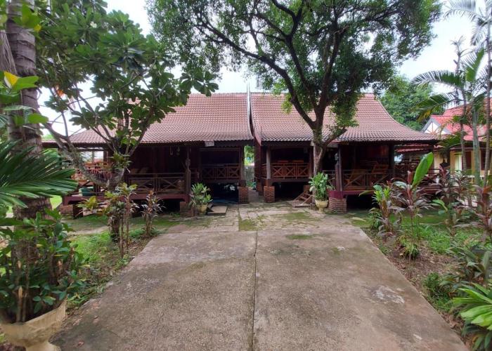 Anouxa Riverview Guesthouse