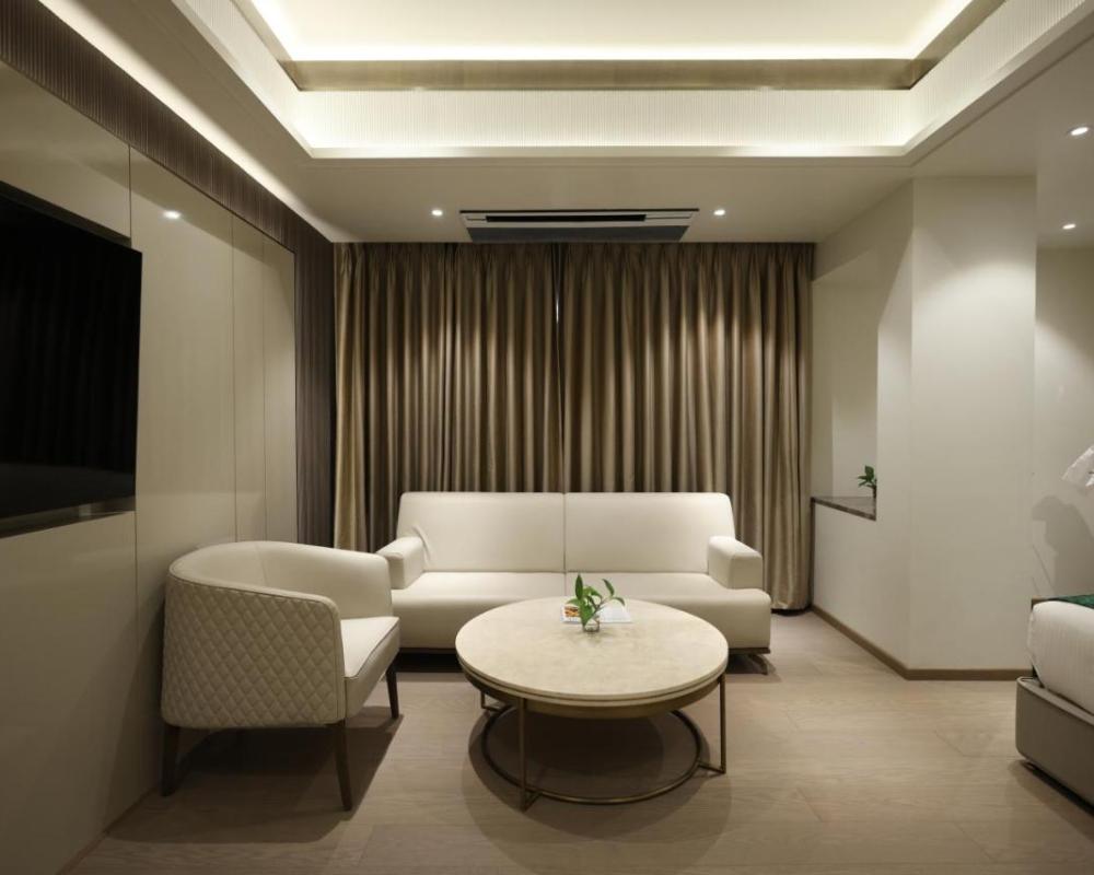 фото Marigold Regency