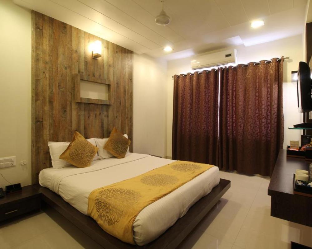фото Marigold Regency