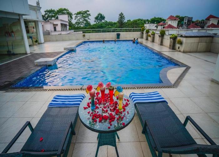 Barsana Hotel & Resort