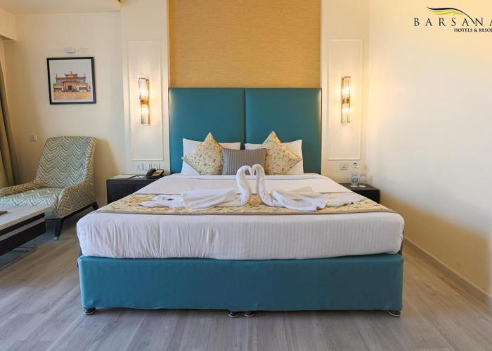 Barsana Hotel & Resort