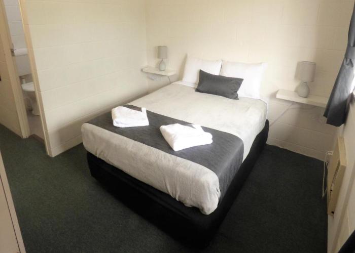 Banjo Paterson Motor Inn