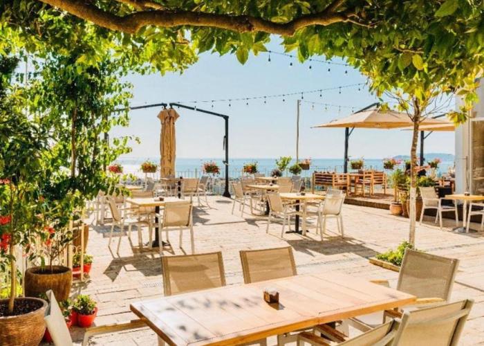 Bella Napoli Hotel