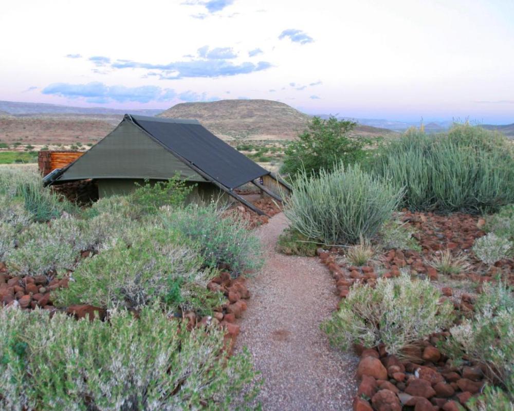 фото Etendeka Mountain Camp