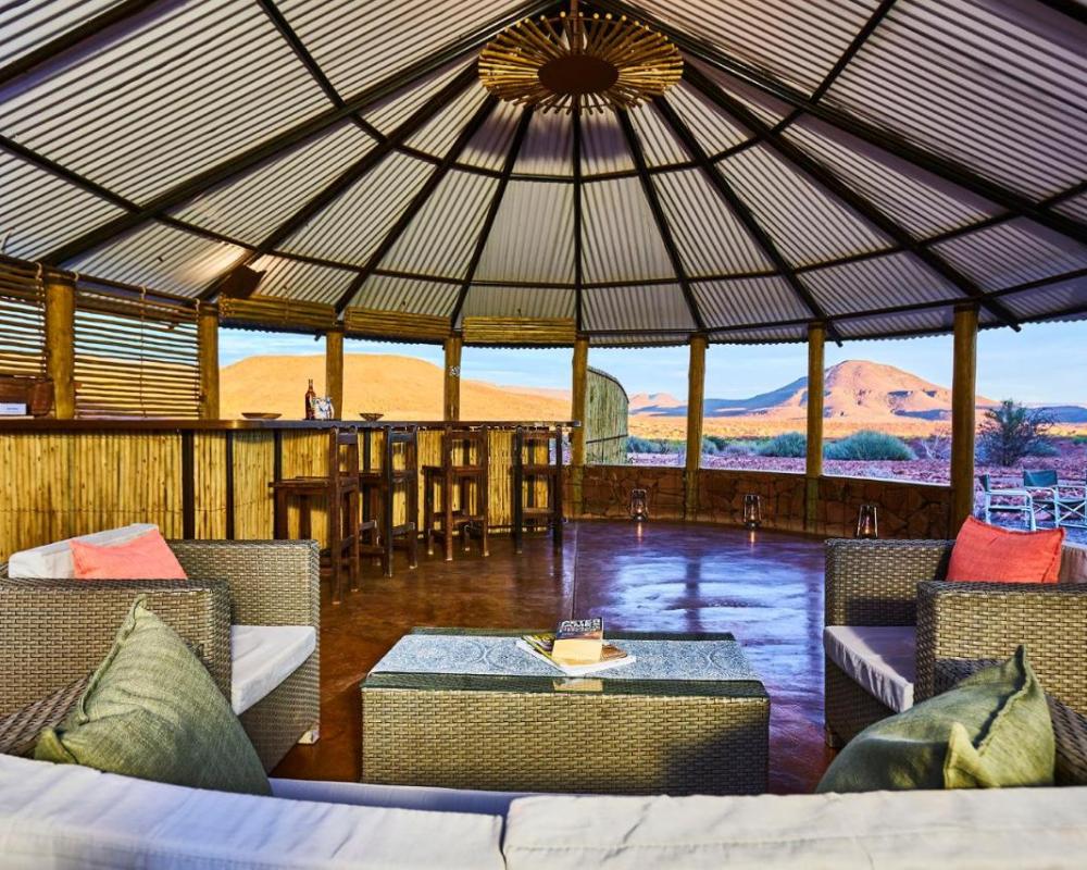 фото Etendeka Mountain Camp