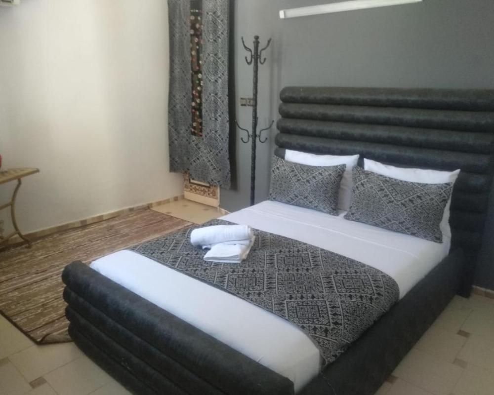 фото Riad Malak