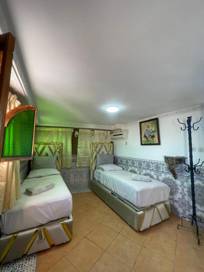 фото Riad Malak