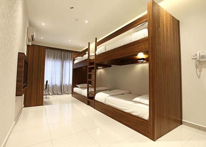Sri Enstek Hotel KLIA, KLIA 2 & F1