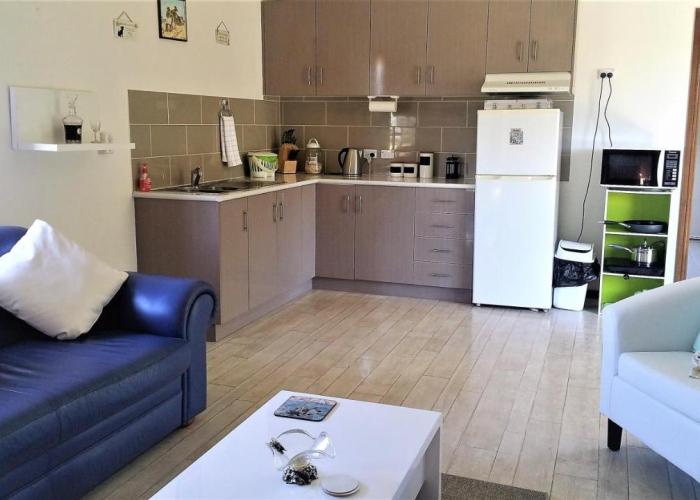 Must Love Dogs B&B & Self Contained Cottage