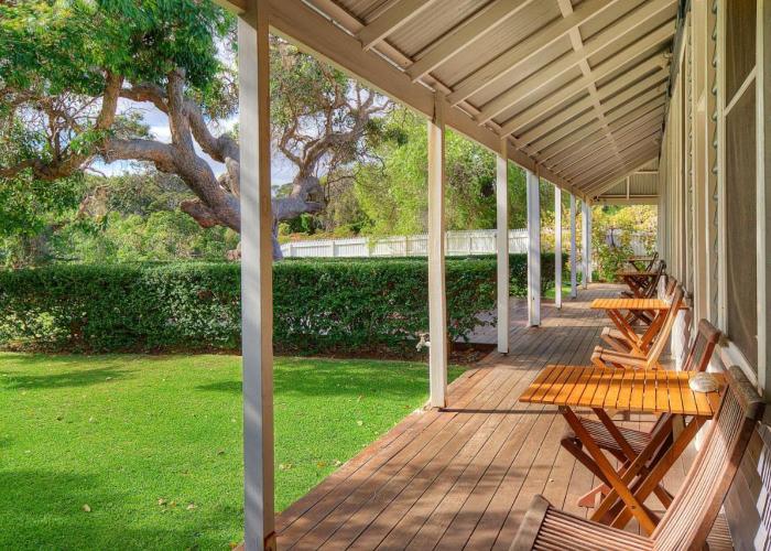Caves House Hotel and Apartments