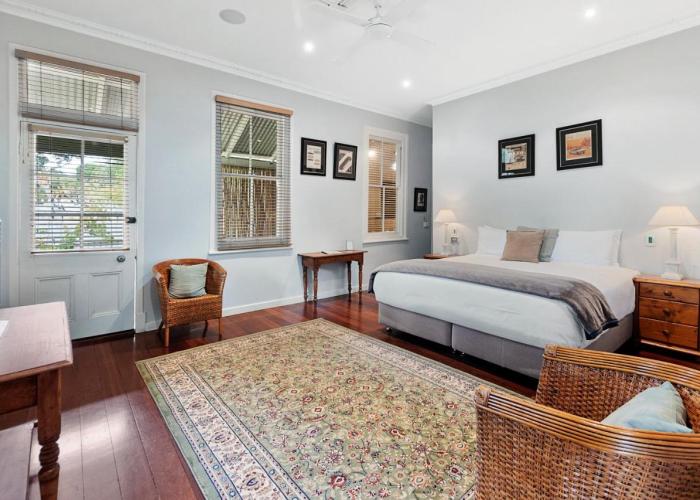 Caves House Hotel and Apartments