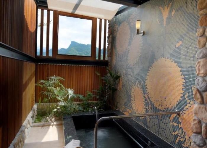 Schokolake Country House