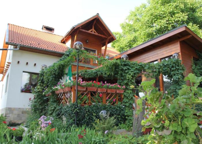 Orehite Guest House