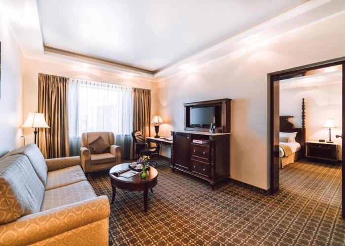 Chinggis Khaan Hotel