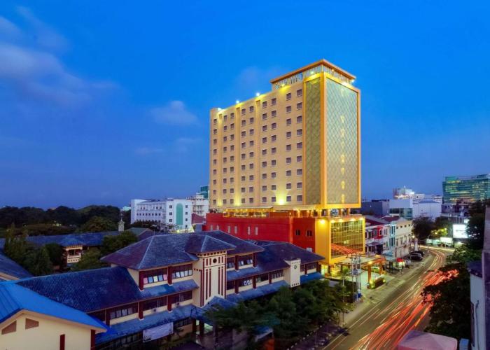 Best Western Plus Makassar Beach