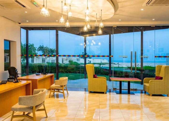 Park Inn by Radisson Hotel and Residence Duqm