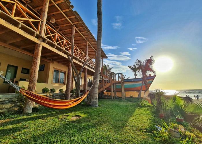 Mancora Beach Hotel - Adults Only