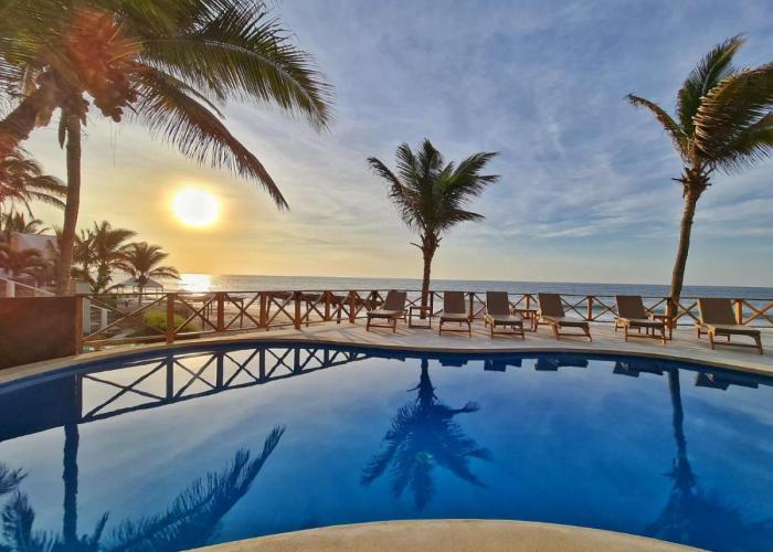 Mancora Beach Hotel - Adults Only
