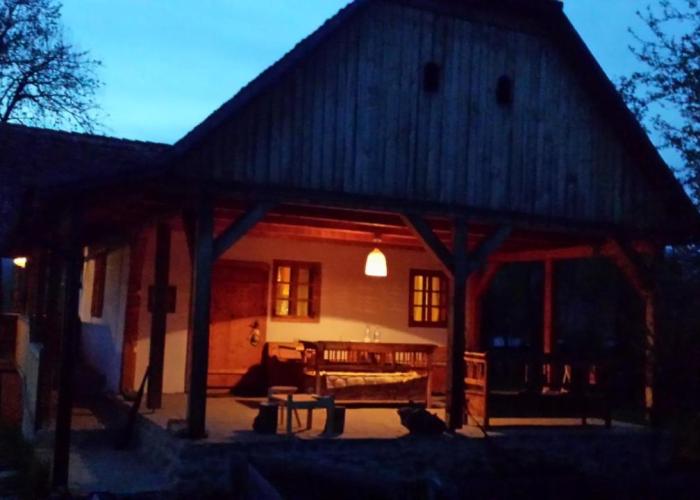 Casa Emma Ház