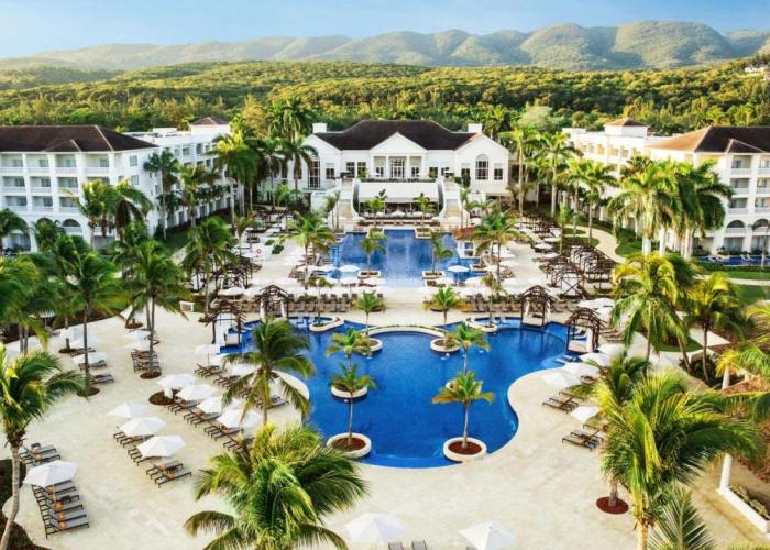 Hyatt Ziva Rose Hall - All Inclusive