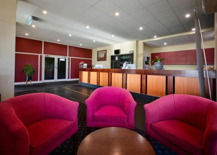 Westland Hotel Motel