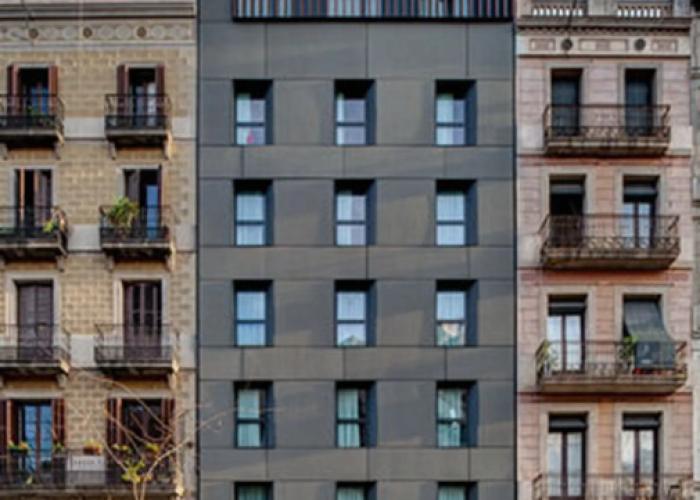 Yurbban Trafalgar Hotel