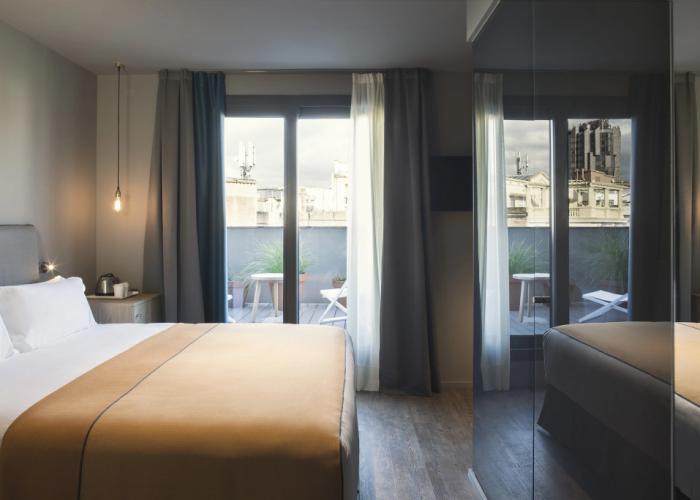 Yurbban Trafalgar Hotel