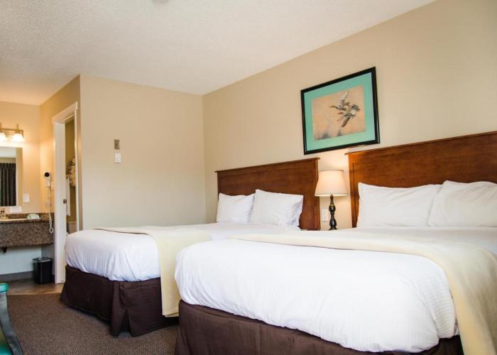 Carmel Inn