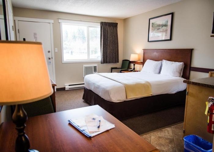 Carmel Inn