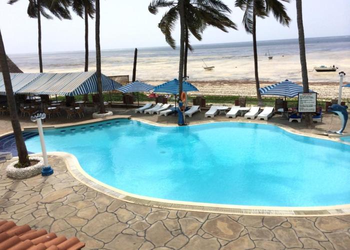 Sai Rock Beach Hotel & Spa